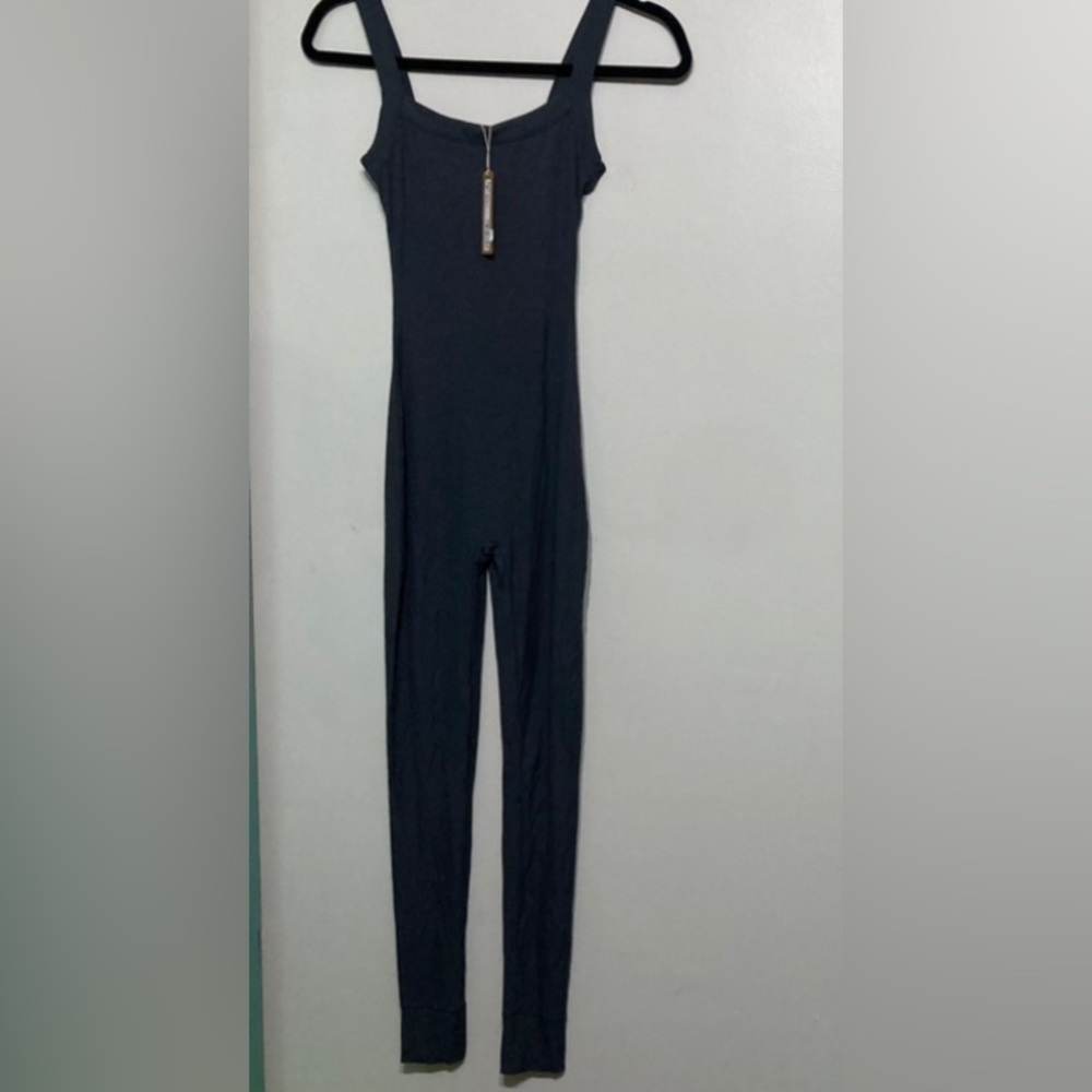 SKIMS Soft Lounge Catsuit XXS - Picture 3 of 8